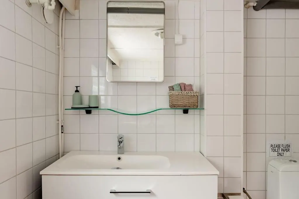 Kattarp Cellar Free Parking & Private Entrance Apartment Malmo Sweden