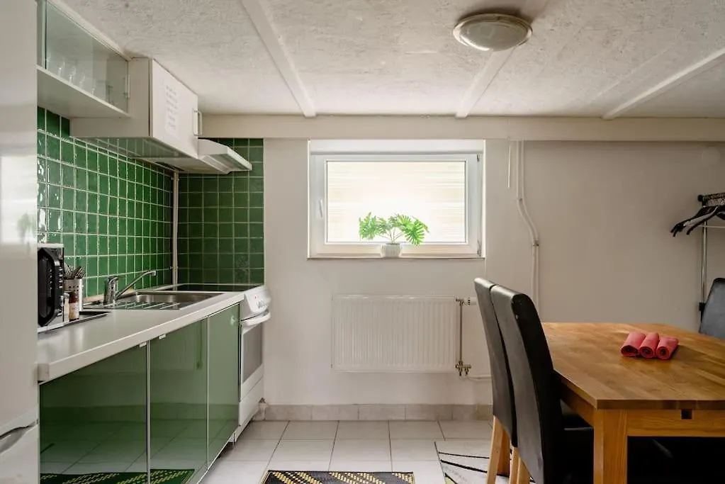 Kattarp Cellar Free Parking & Private Entrance Apartment Malmo
